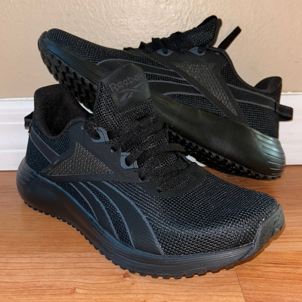 Reebok Comfort footbed shoes size 8.5 women’s